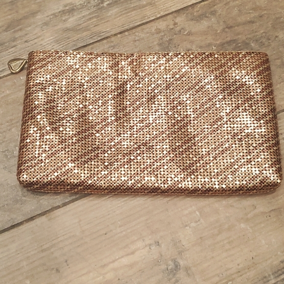 Whiting & Davis Handbags - Whiting Davis Gold Mesh Clutch